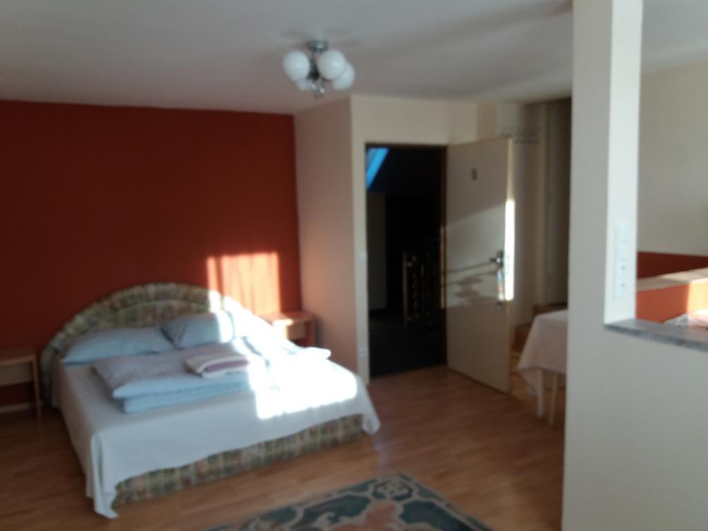 Apartmany Sedmikraska Tehovec Exterior foto